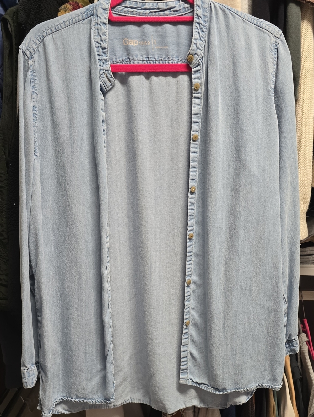 GAP Light Demin Button-Down Shirt